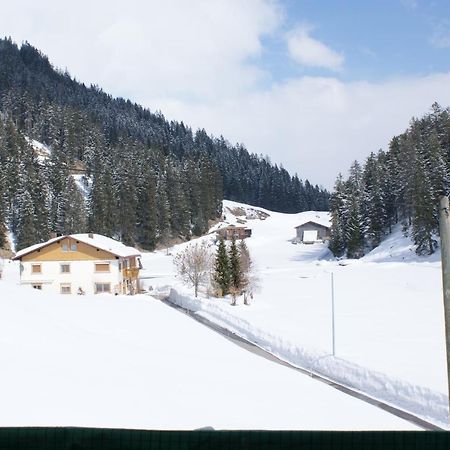 Отель Haus Bergfrieden Бах Экстерьер фото